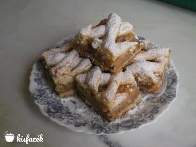Rácsos almás pite