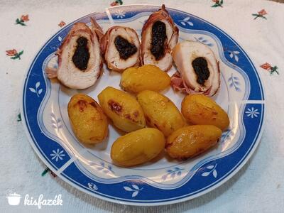 Aszalt szilvával töltött csirkemell