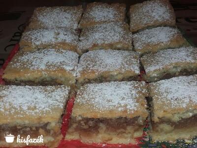 Almás pite