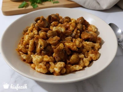 Gombapaprikás galuskával