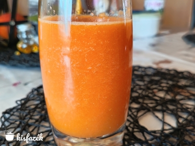 Reggeli Vitaminbomba (répa-narancs juice)