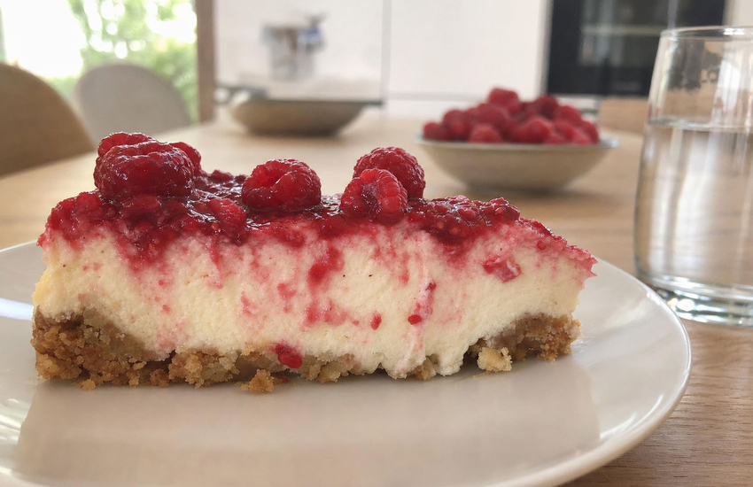 Málnás sajttorta