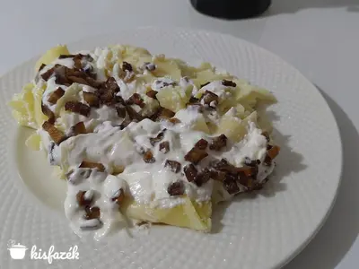 Hagyományos túrós csusza