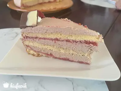 Csokikrémes-málnás torta