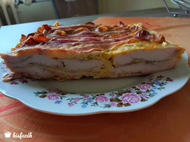Baconos pulykatorta