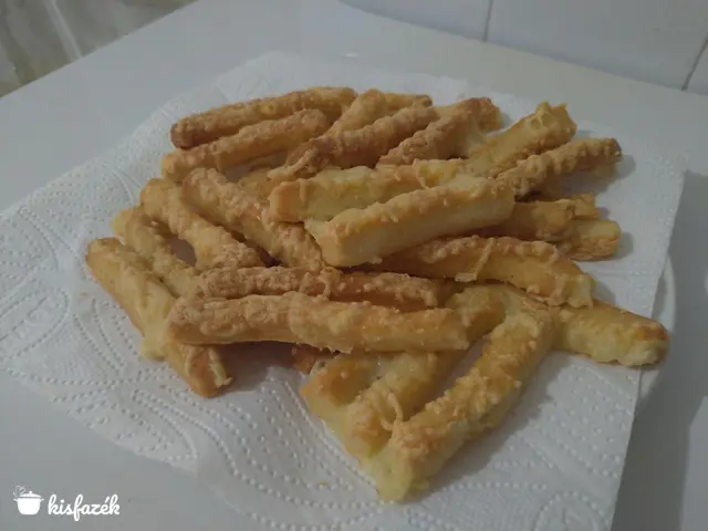 Sajtos rúd