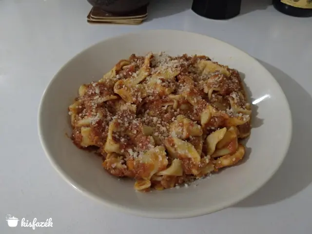 Bolognai Pappardelle