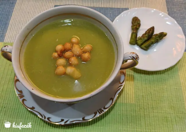 Zöld Spárgakrémleves (laktózmentes)