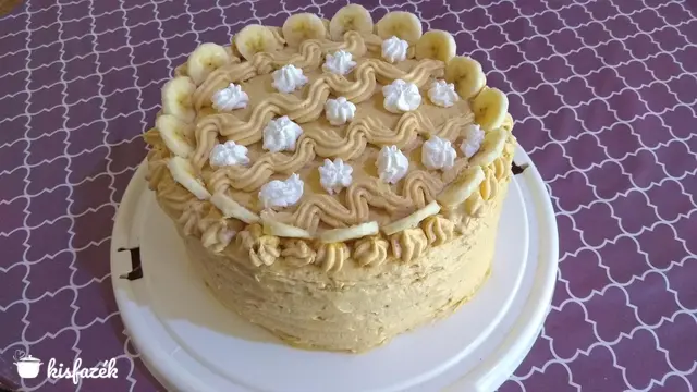 Banános karamell torta