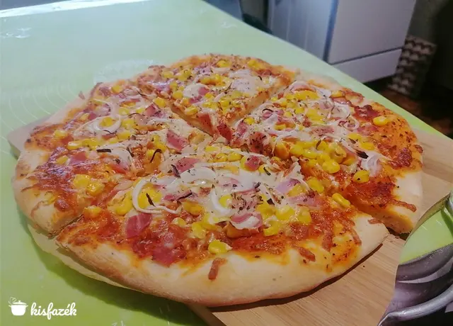 Nagyi pizza