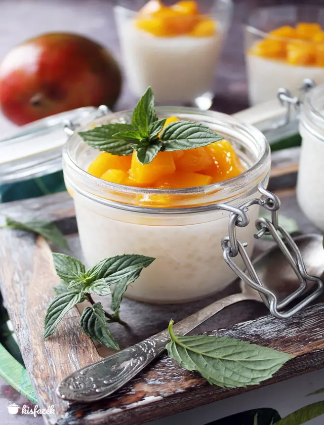 Mangós tápióka puding
