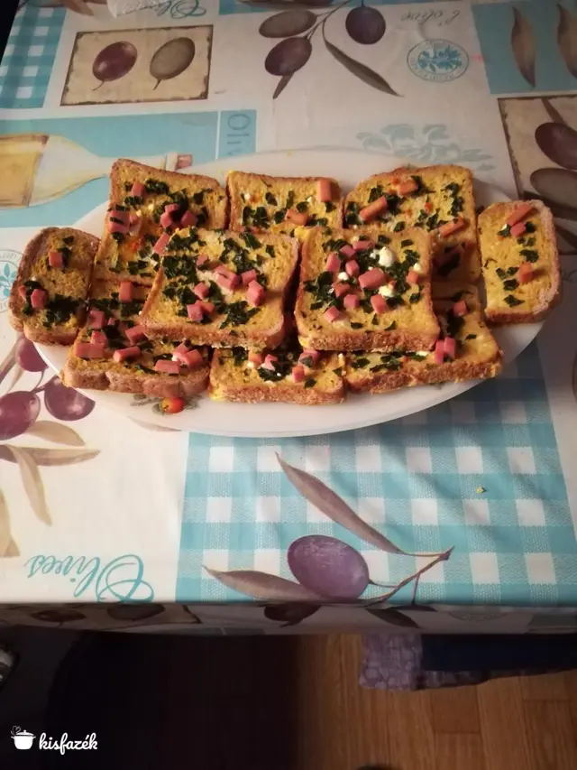 Tepsis bundás kenyér 