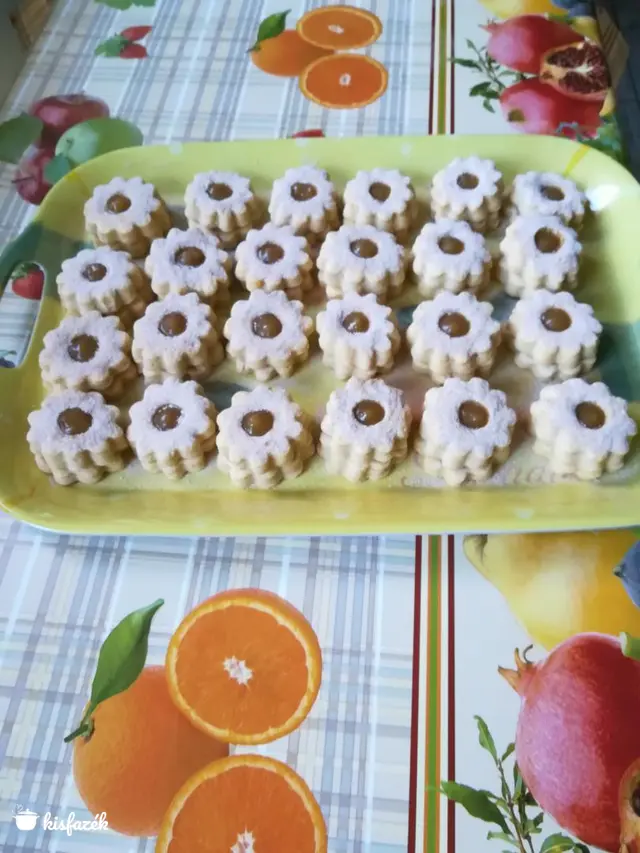 Lekváros linzer karika 