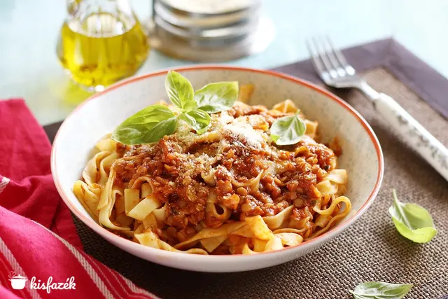 Húsmentes bolognai ragu