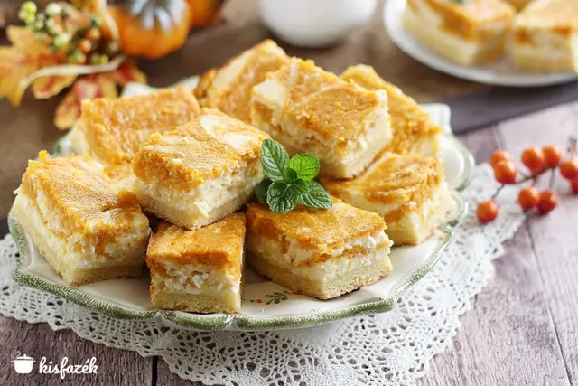 Túrós sütőtökös sütemény