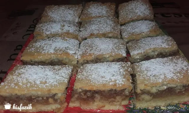 Almás pite