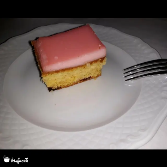 Eperpudingos piskóta recept