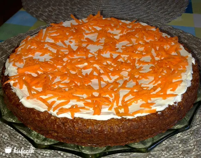 Répatorta mascarponés krémmel