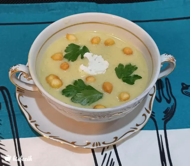 Karfiolkrémleves