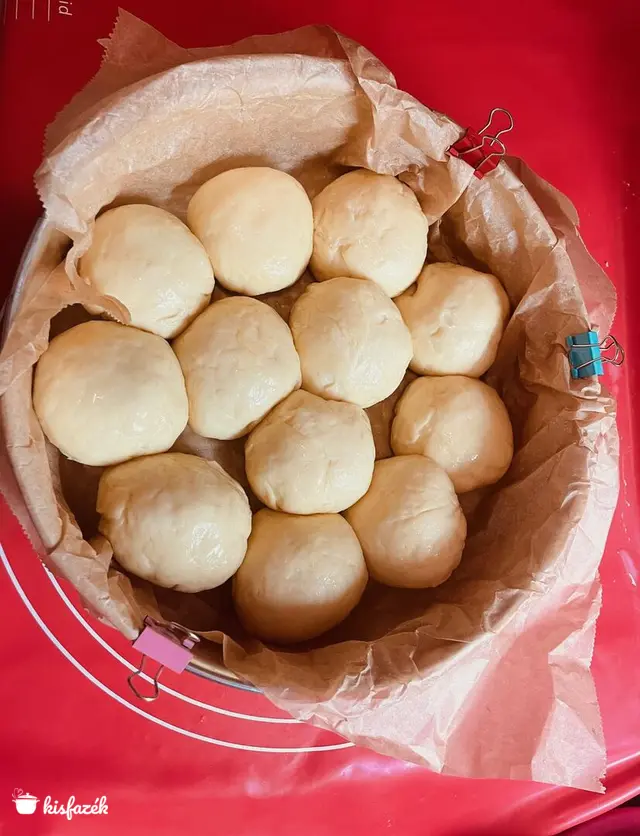 Aszalt paradicsomos Mozzarellas Koszorú