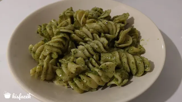 Pestós fusilli
