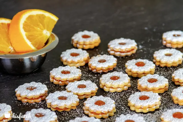 Narancsos töltött linzer