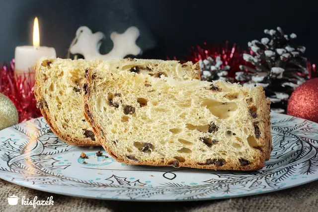 Olasz kuglóf (panettone) csokisan
