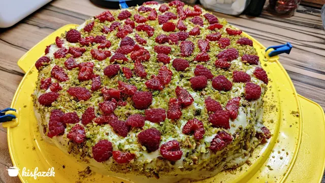 Málnás mascarpone torta