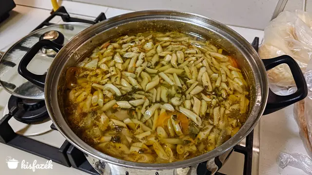 Zöldbableves sok zöldséggel