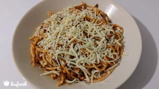 Bolognai spagetti