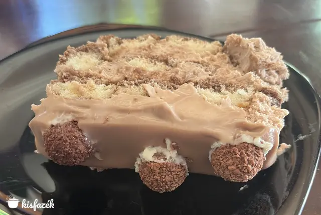 Kinder Joy tiramisu