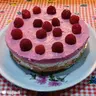 Sütés nélküli málnás torta