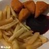 Rántott camembert sajt áfonyalekvárral