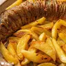 Sült csuka ropogós szalonnával és tepsis burgonyával