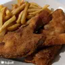 Rántott pontypatkó sült krumplival